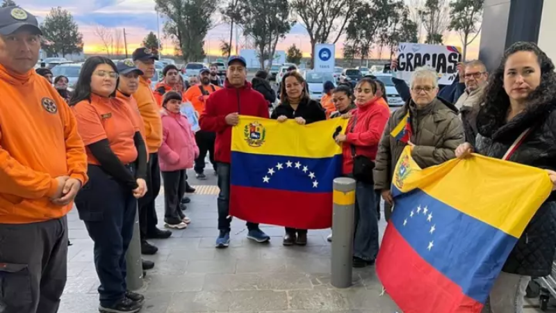 La rescatista chubutense que volvió de Venezuela y contó el momento más desgarrador: "Ahora tengo un lugar donde llorar a mis hijas"