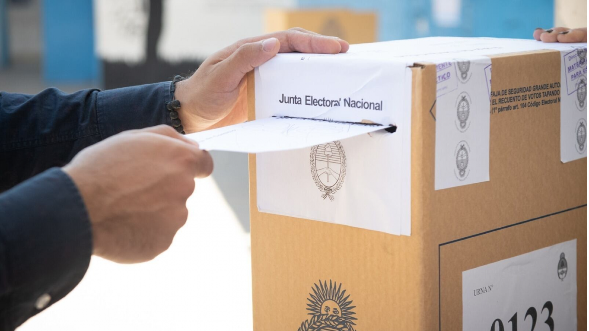 "No se pueden cambiar las reglas electorales en la antesala de un año electoral", advirtió un dirigente radical