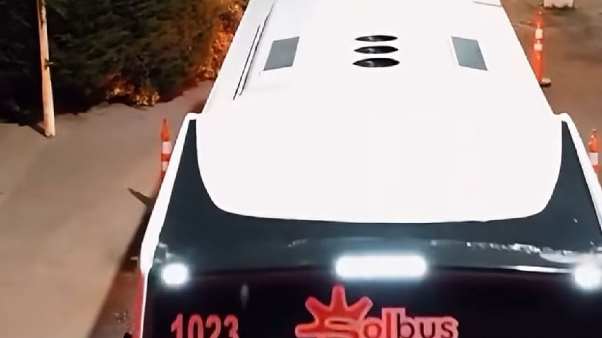 Los nuevos colectivos de Grupo MR ya están en Comodoro y se preparan para comenzar a operar el 1° de agosto