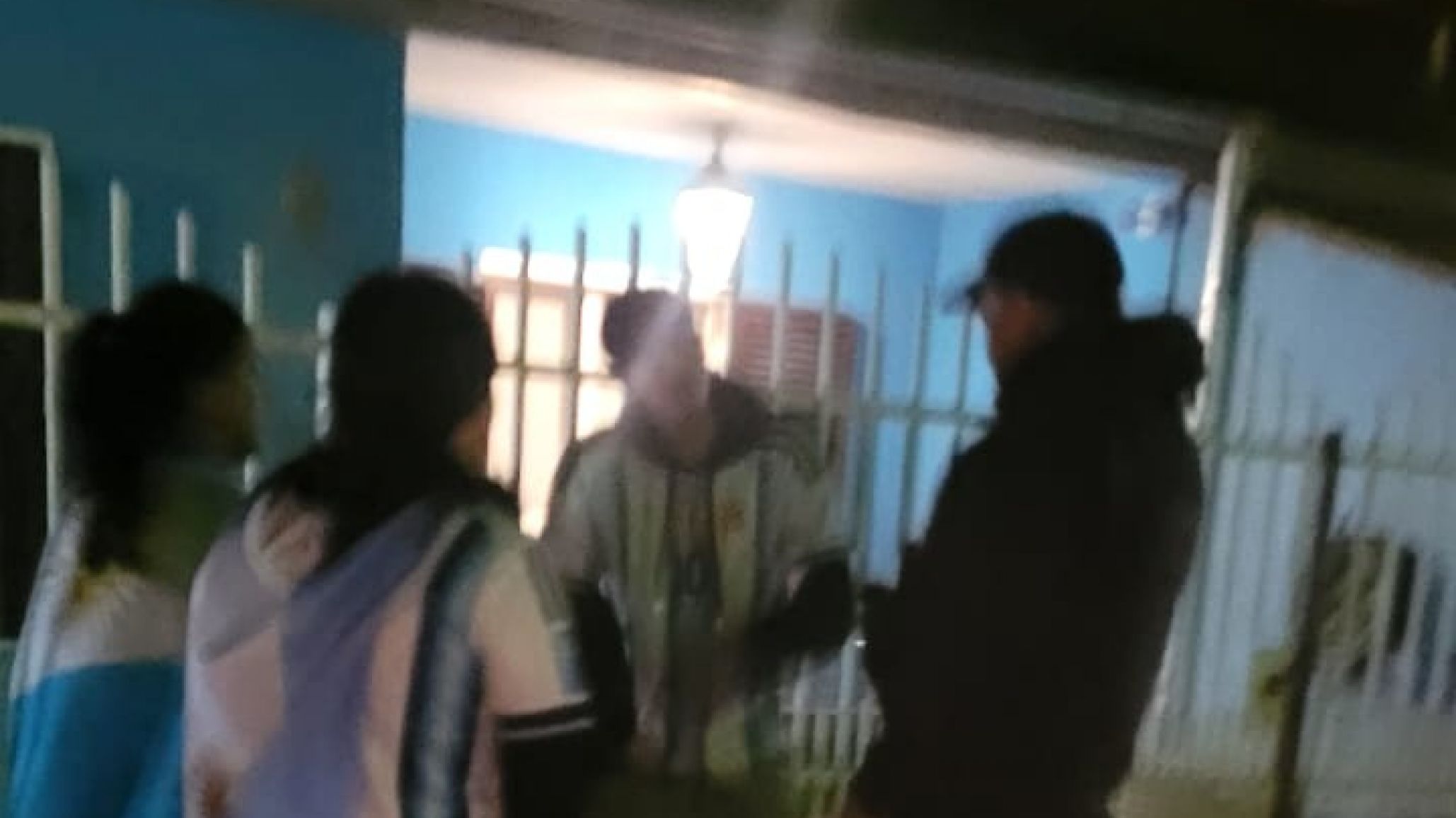 Terminó detenida por provocar disturbios frente a una vivienda en Sarmiento