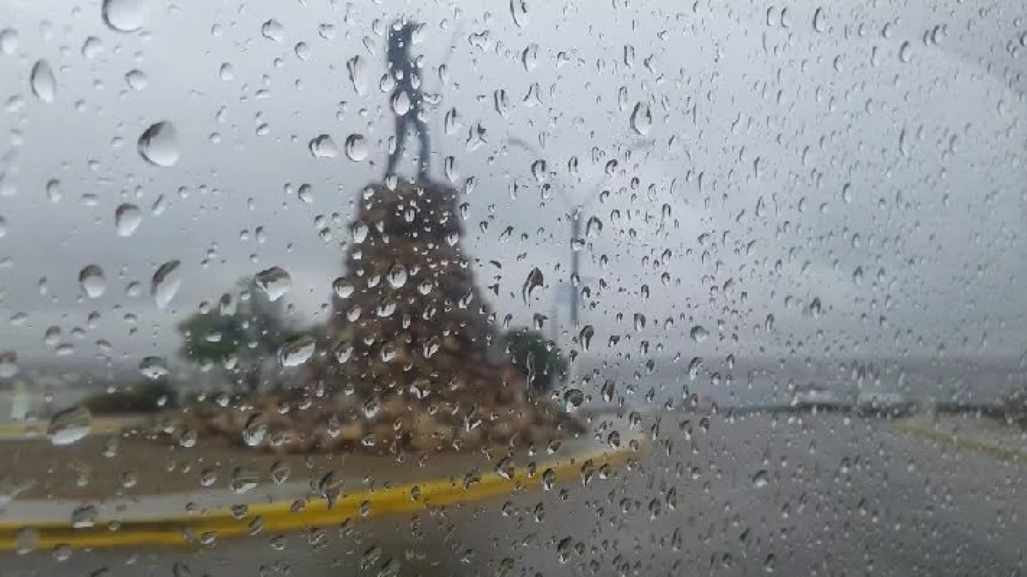 Actualizaron el alerta amarilla por lluvias para el sur de Chubut