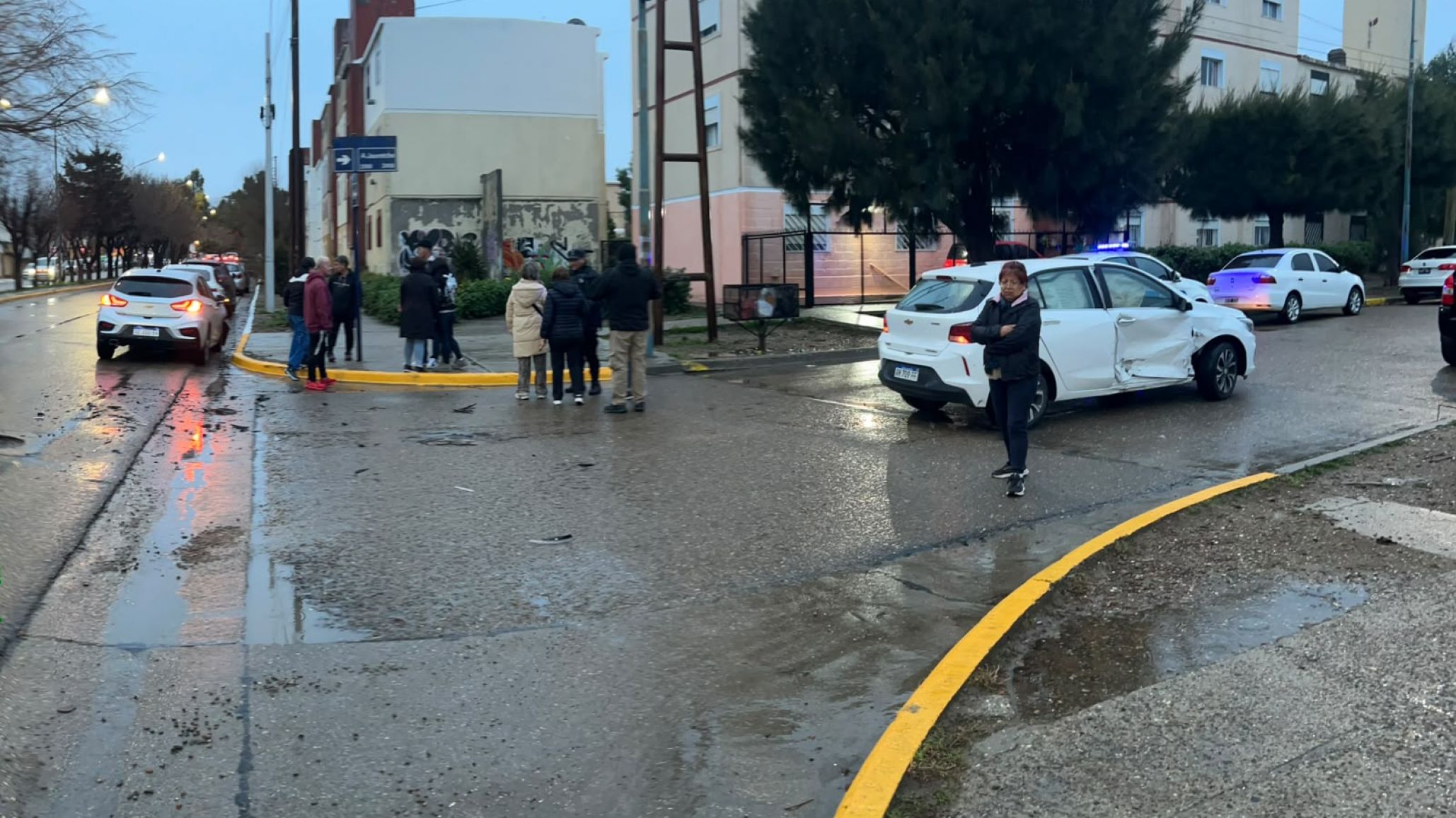 El barrio Pueyrredón sumó un segundo choque en la misma esquina este viernes