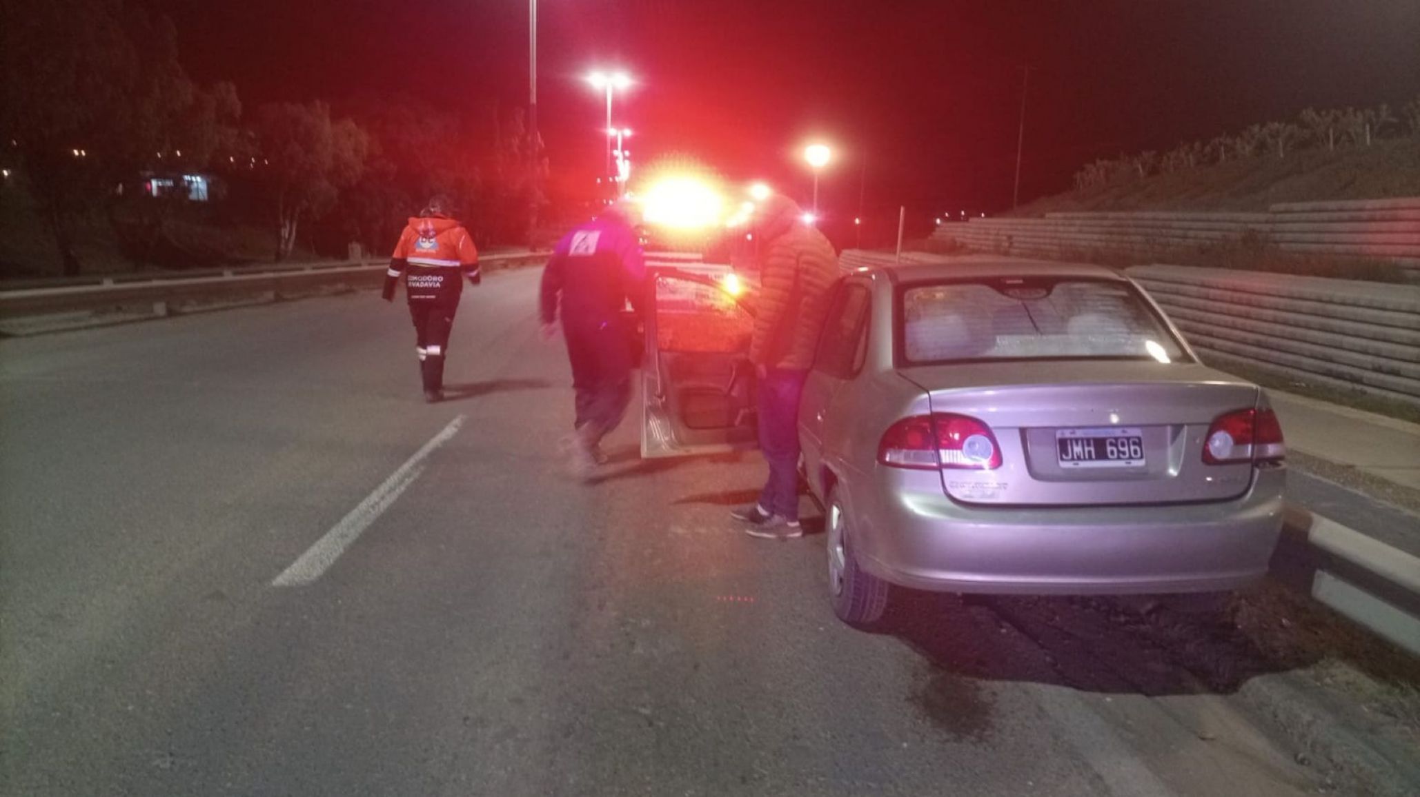 Choque en Ruta 3 en Comodoro Rivadavia: conductor alcoholizado impactó contra un guardarraíl
