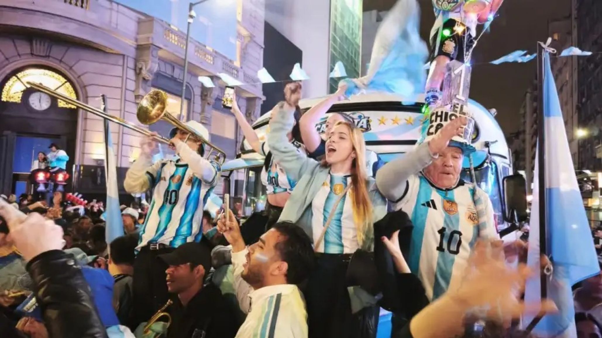 "Nadie les puede recriminar nada": el mensaje de Milei tras el subcampeonato de la Selección