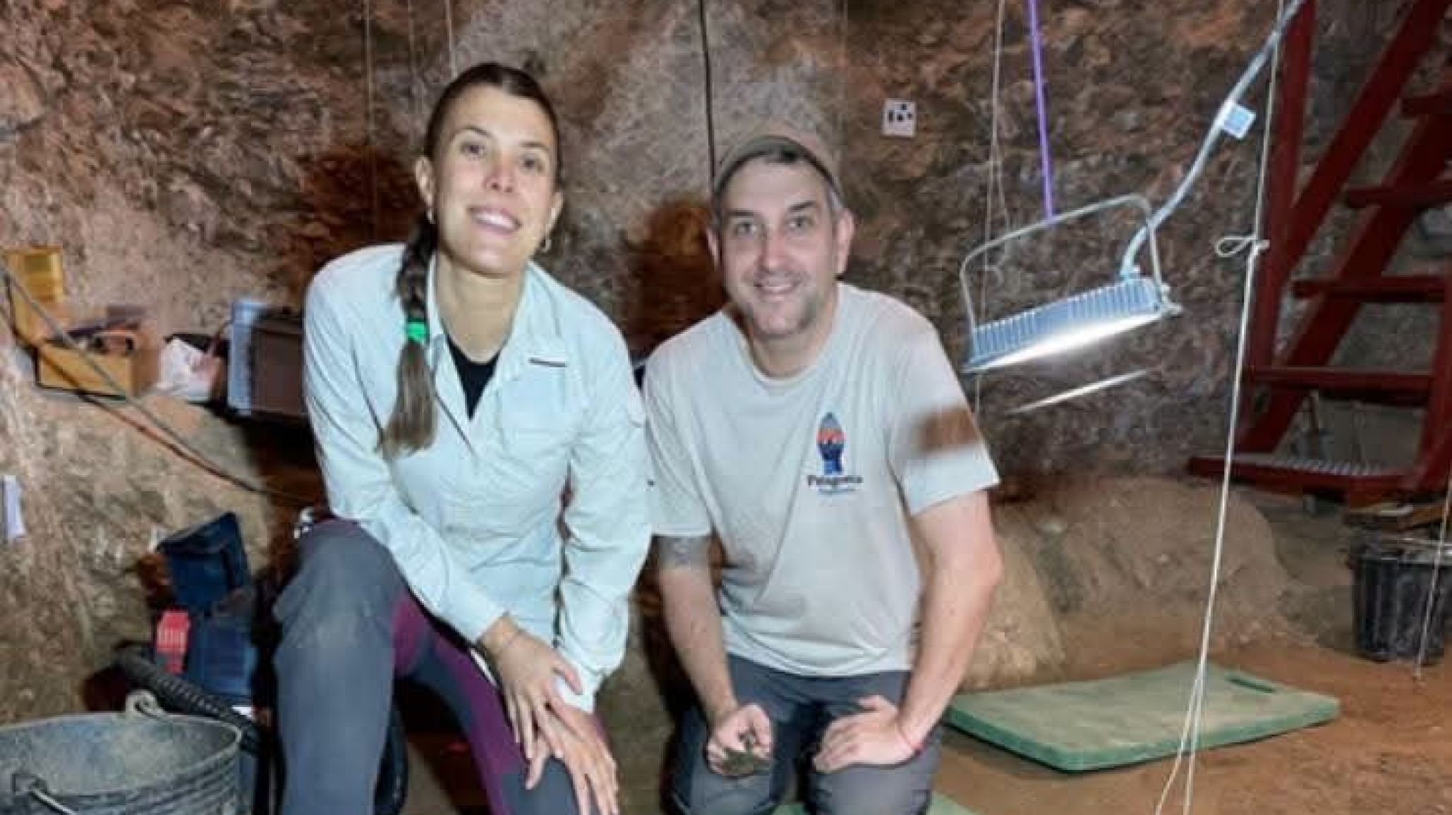 La arqueóloga de Esquel Heidi Hammond suma otro hallazgo mundial: rinocerontes de 200.000 años en España