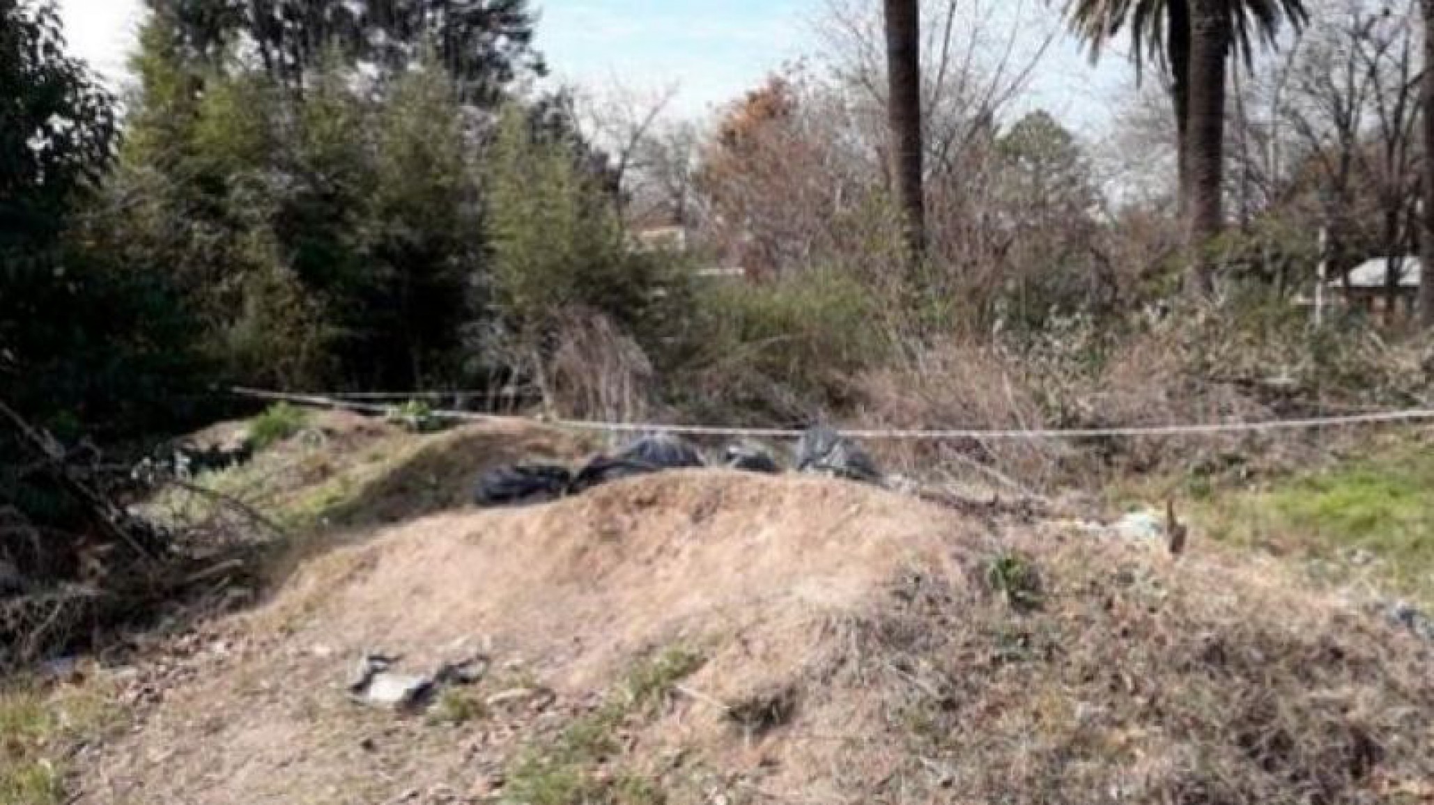 Una joven decidió prenderse fuego para morir luego de que su padre la sorprendiera teniendo sexo en su casa