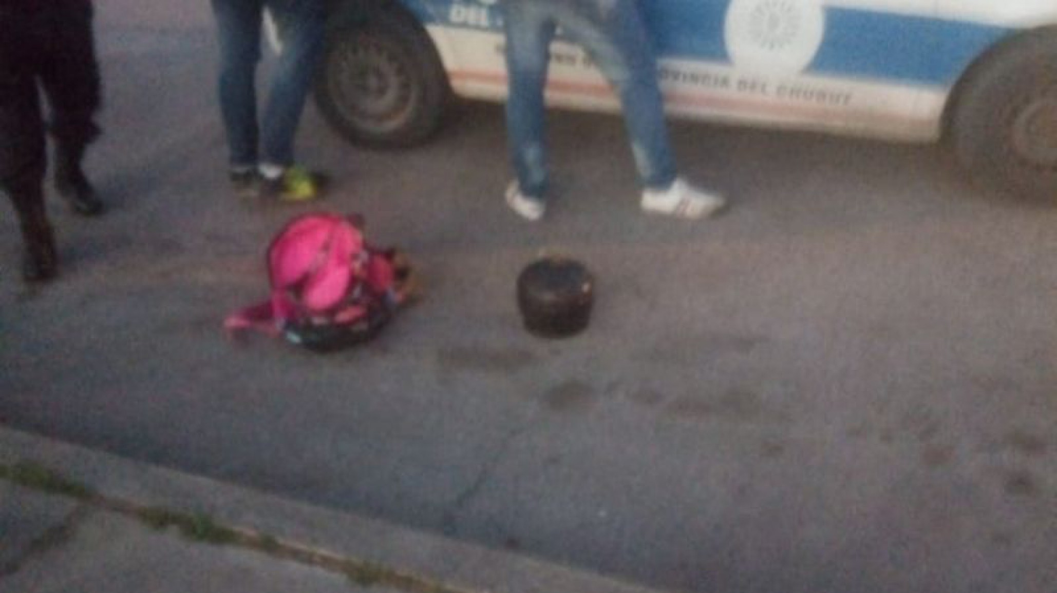 Le robaron a una mujer, dos ladronas quisieron huir pero fueron detenidas