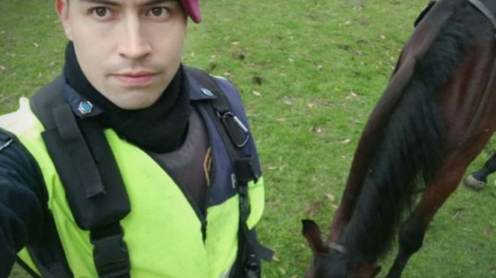 El policía que mató a su ex novia e intentó suicidarse no resistió la operación y falleció