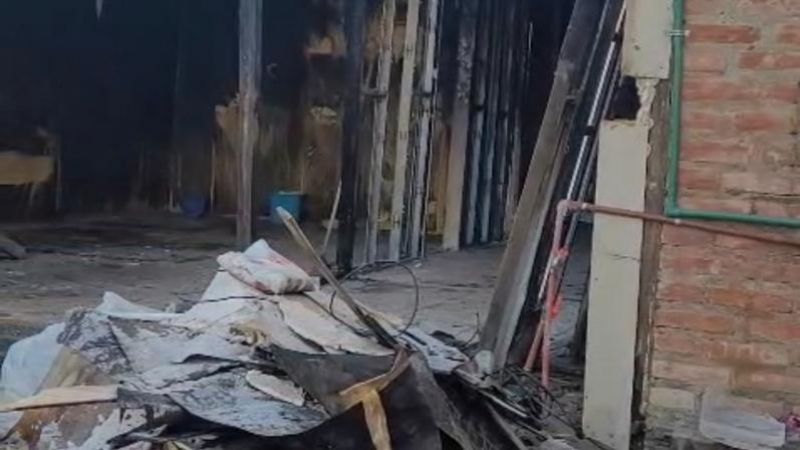 "Las pérdidas fueron totales": una familia de San Cayetano pide ayuda para volver a empezar tras el incendio