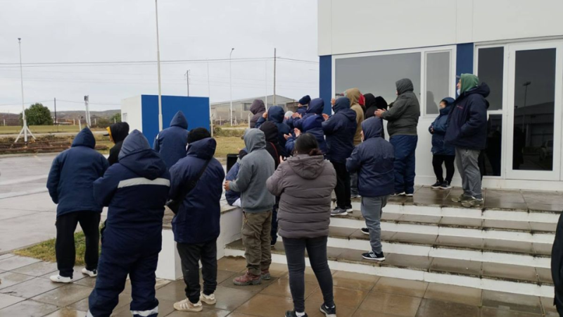 Conflicto con Conarpesa: Desde STIA denuncian que "despidieron a 39 trabajadores y ni siquiera fueron a la conciliación"