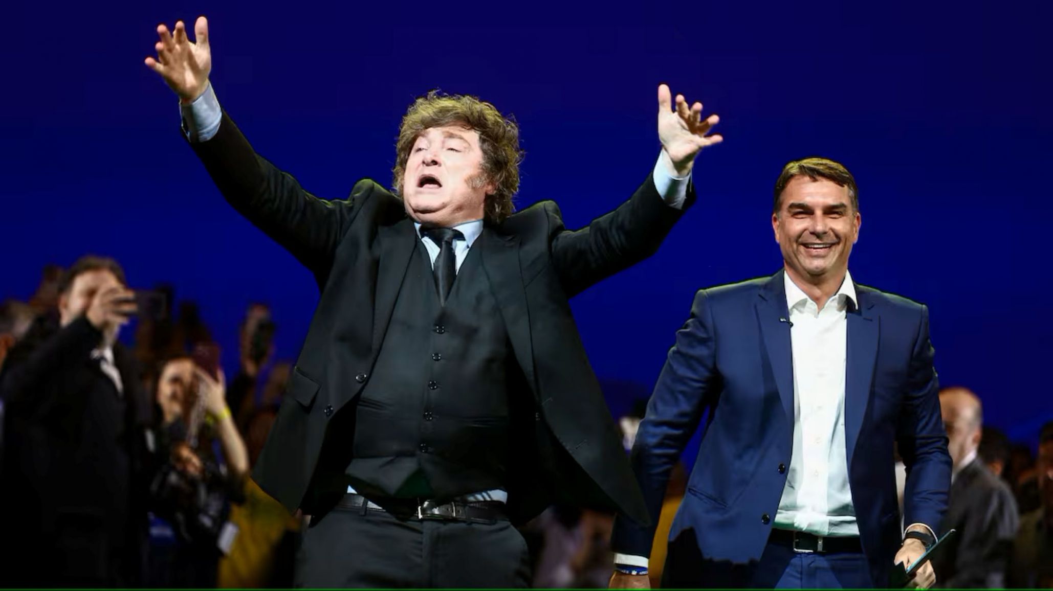 Javier Milei criticó a Lula en Brasil y respaldó a Flávio Bolsonaro: tensión política y repercusiones diplomáticas