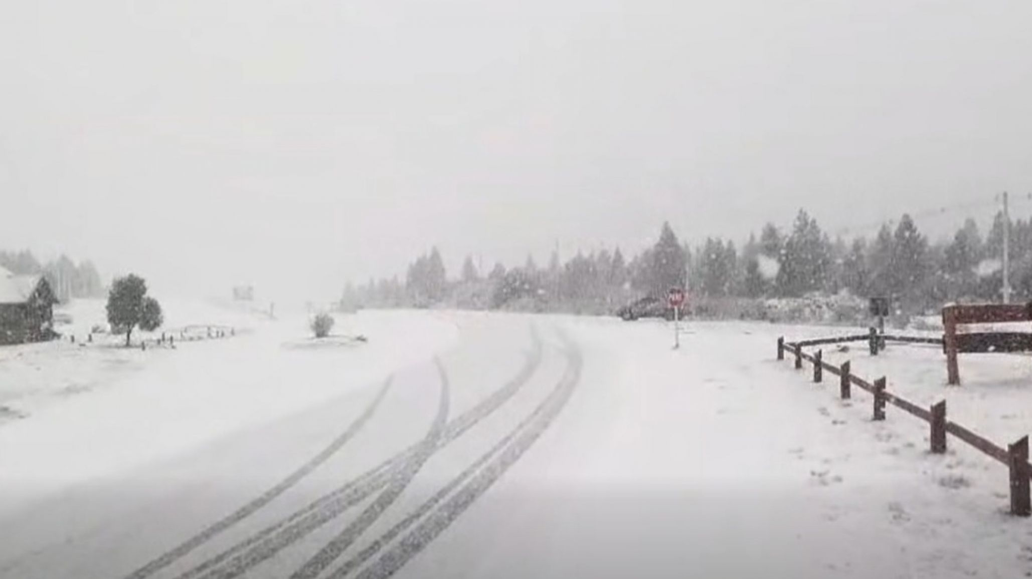 Nevadas complican la circulación en la Ruta 40: piden viajar solo si es necesario