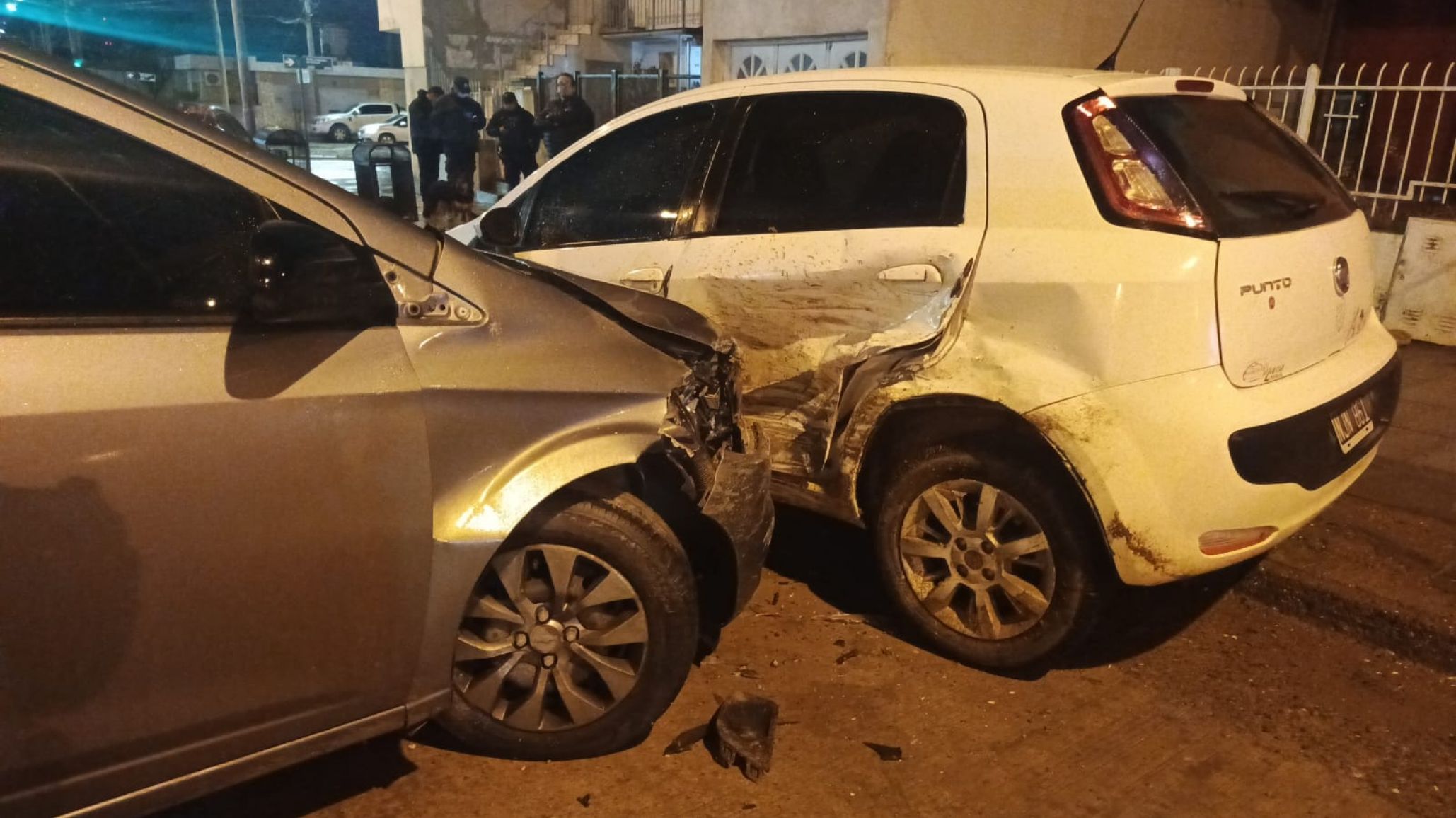Conducía alcoholizado, provocó un triple choque y le secuestraron el auto