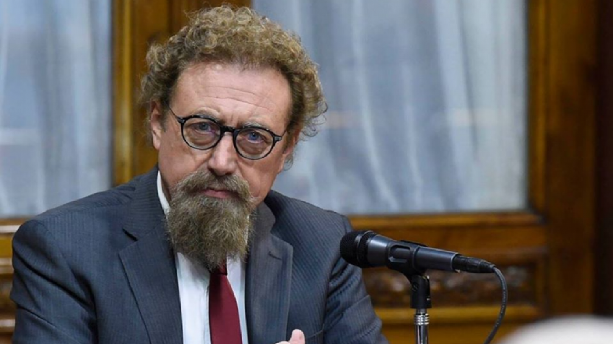 Luenzo advirtió por la extranjerización de tierras: "Es una entrega más de las tantas que impulsa el Gobierno"