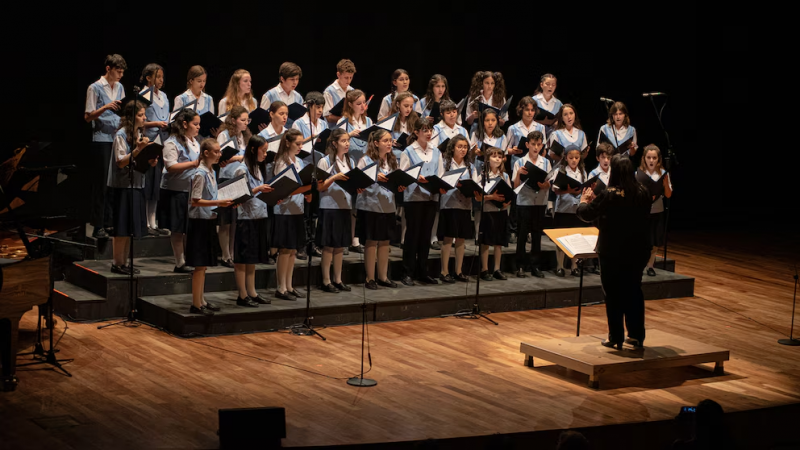 Milei cerró el Coro Nacional de Niños: "Costaba menos que el sueldo de un senador"