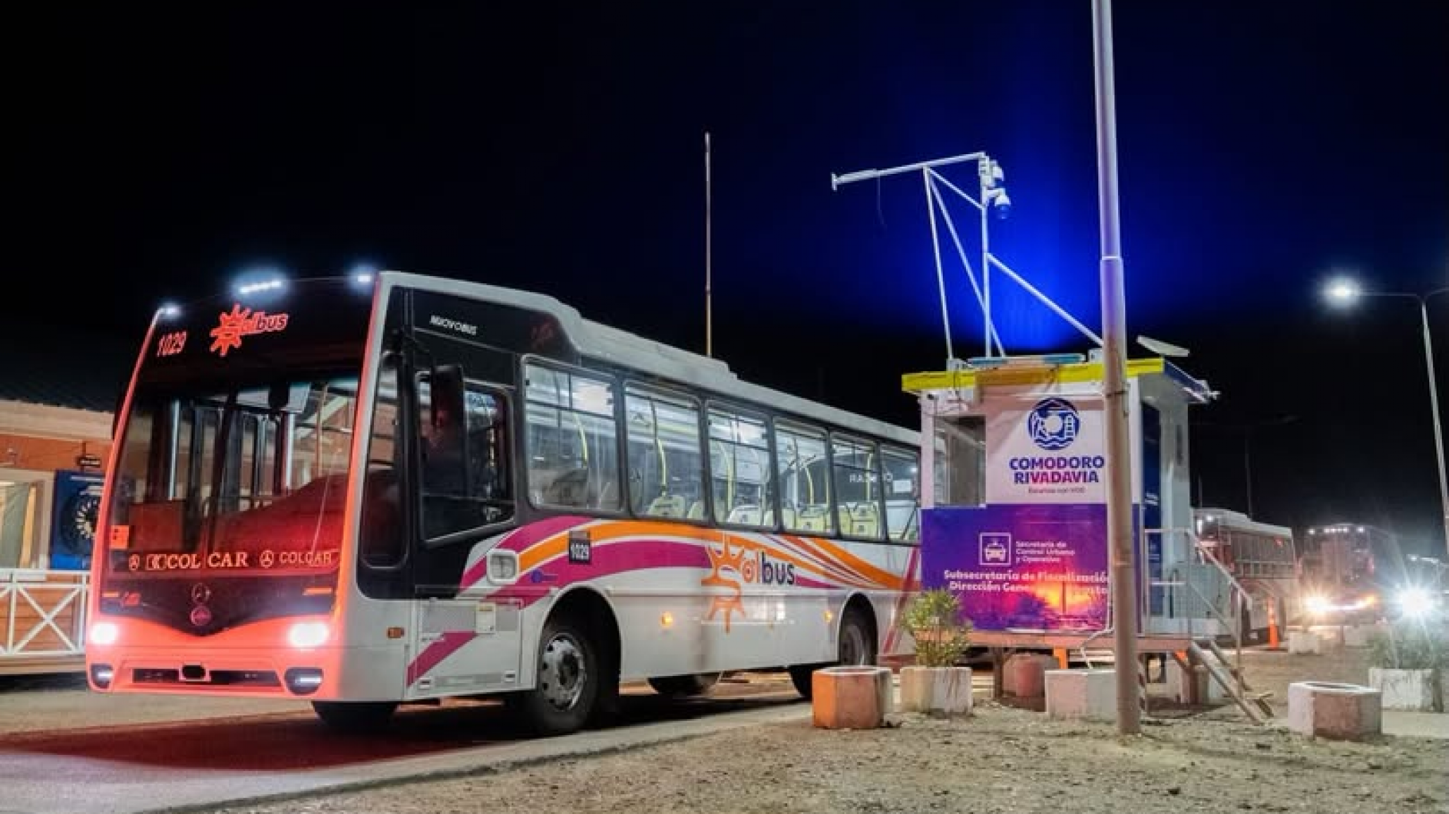 Desde este sábado se podrá seguir en tiempo real el recorrido de los nuevos colectivos de Comodoro