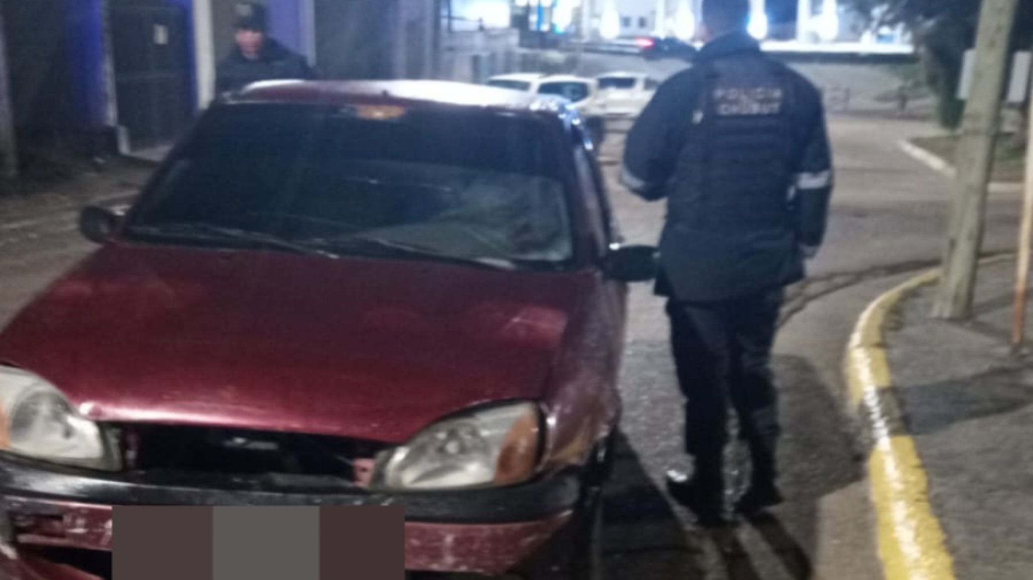 Encontraron a un conductor dormido al volante con 2,46 g/l de alcohol en sangre