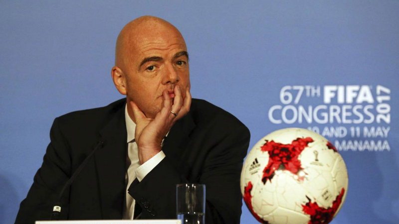 La FIFA pidió disculpas tras el fallido proyecto para privatizar parte del Mundial y prometió cambios