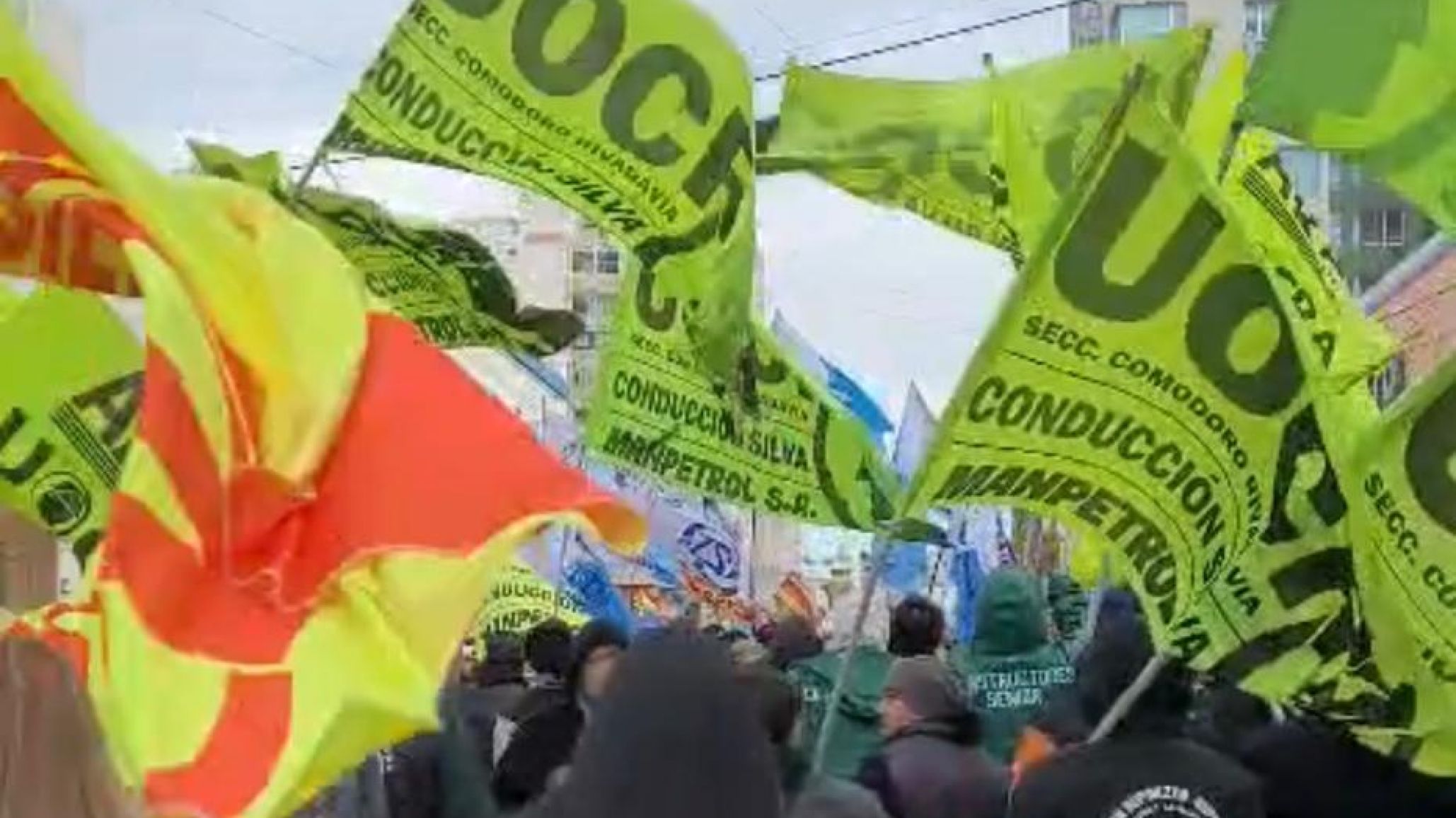 UOCRA marcha en el centro de Comodoro contra la extranjerización de las tierras