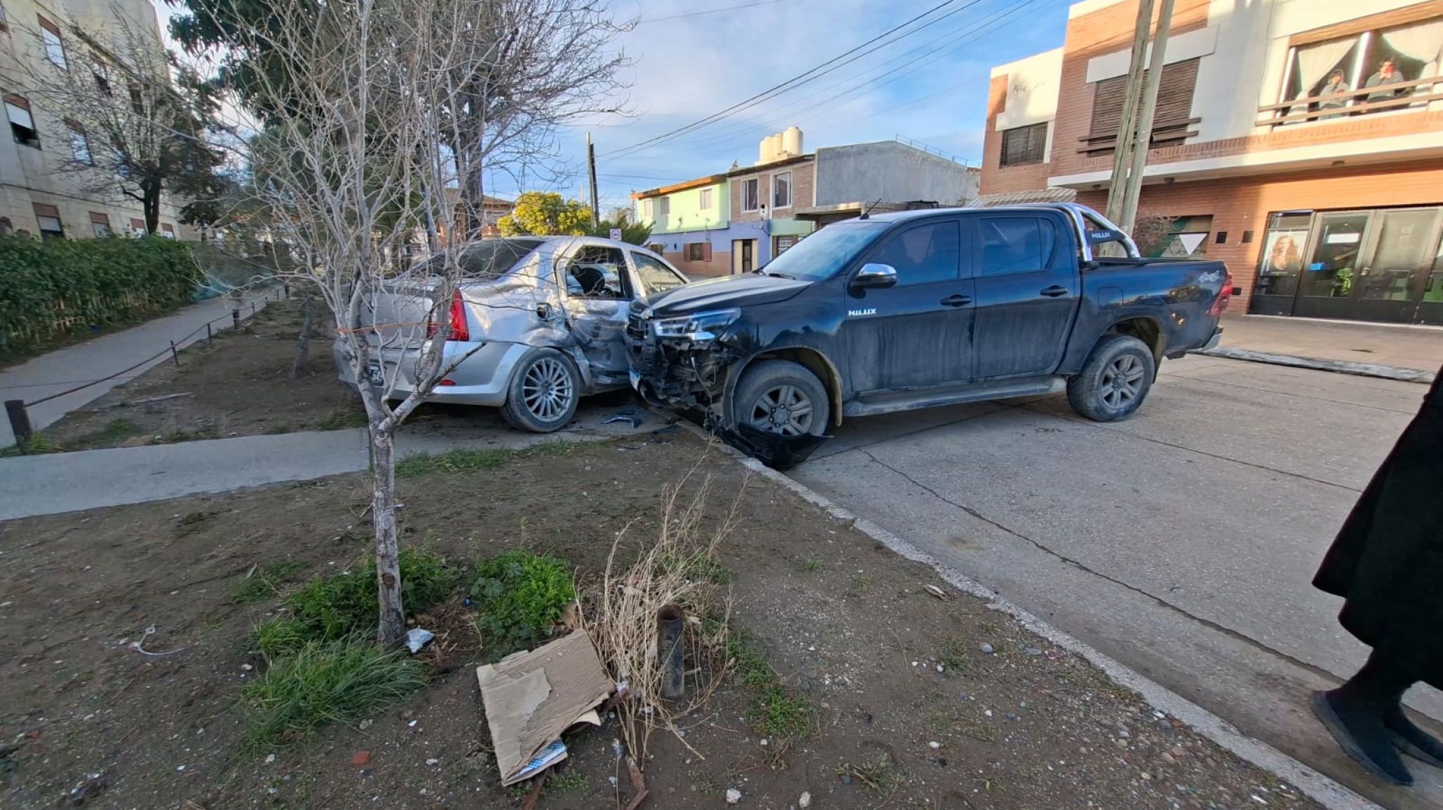 Triple choque en barrio Pueyrredón: uno de los conductores no tenía licencia ni seguro