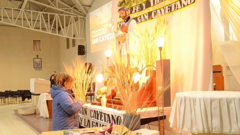 Comodoro celebra hoy San Cayetano: procesión, misas y todos los horarios para pedir y agradecer por pan y trabajo