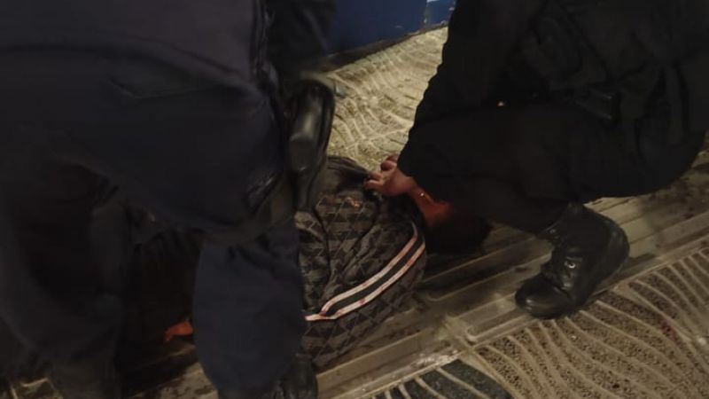 Comodoro: una pelea entre diez personas "regó de sangre" la calle 9 de Julio