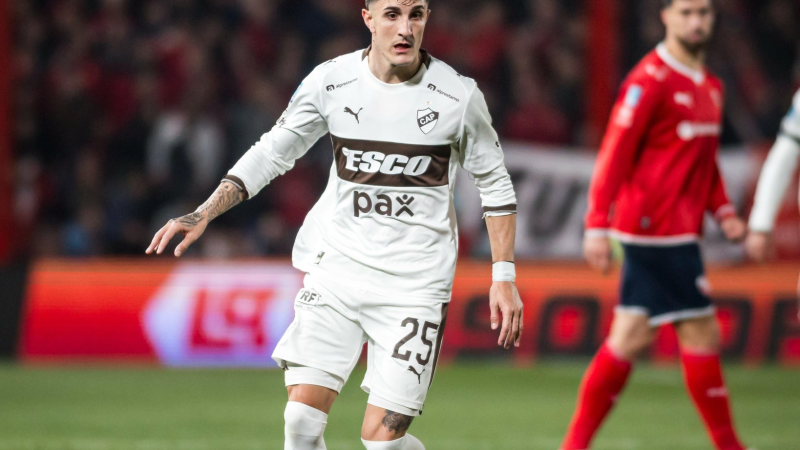 Platense venció a Independiente 1-0 en el debut de Martín Palermo