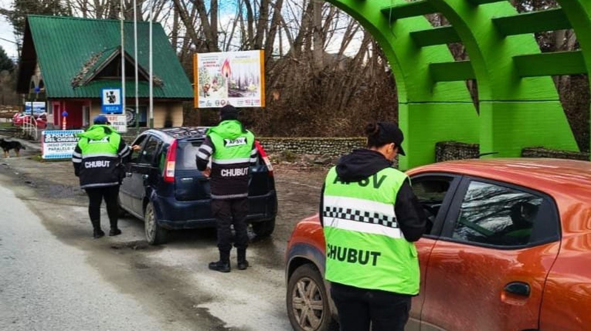Provincia controló más de 7 mil vehículos y retiró de la vía pública a 40 conductores durante el fin de semana