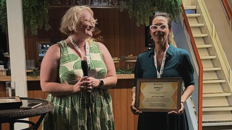 Pilar Pérez fue premiada por su investigación sobre el genocidio de los pueblos originarios en Guatemala