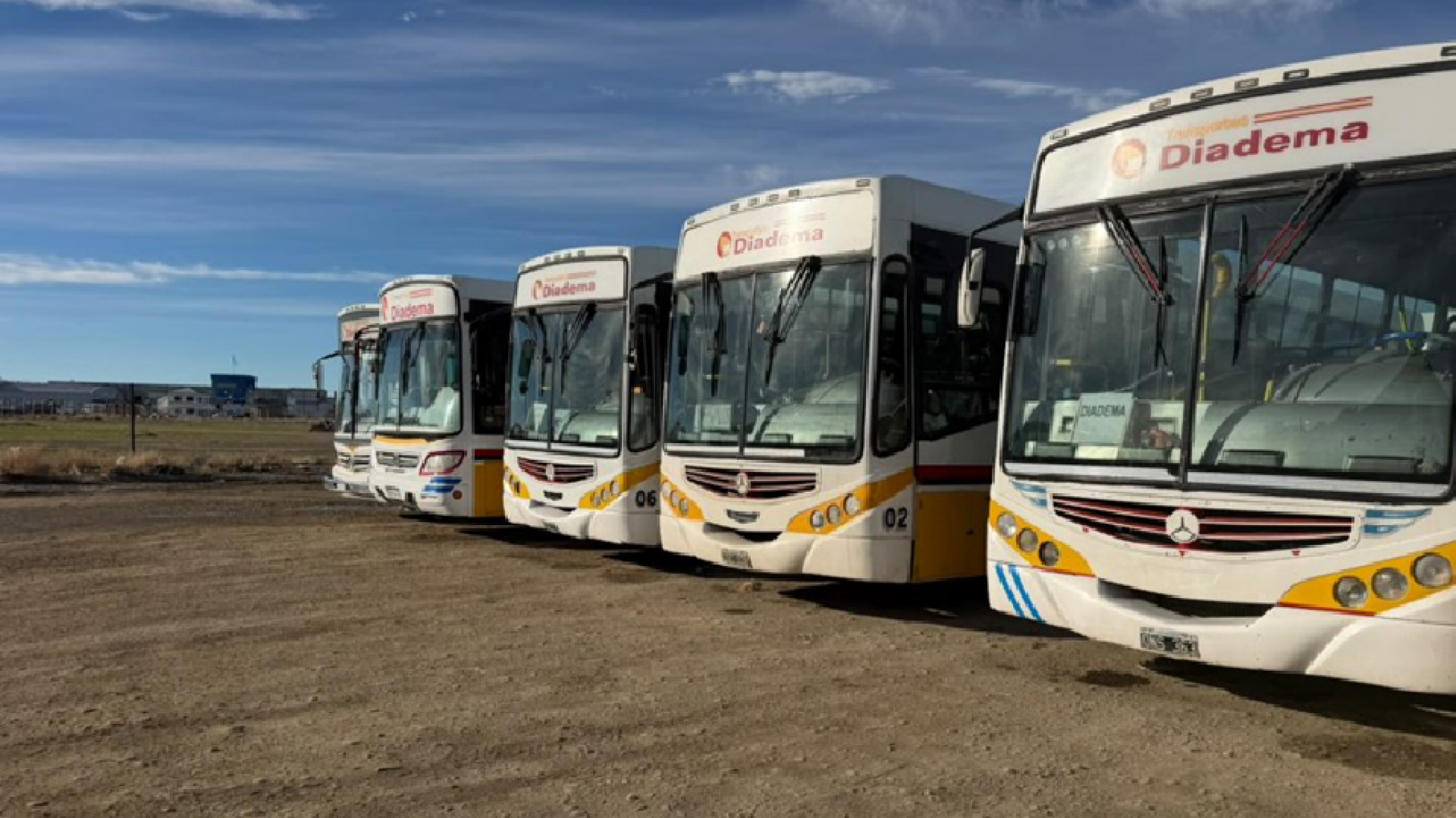 269 trabajadores de Patagonia siguen sin cobrar y Diadema inició una retención de servicios