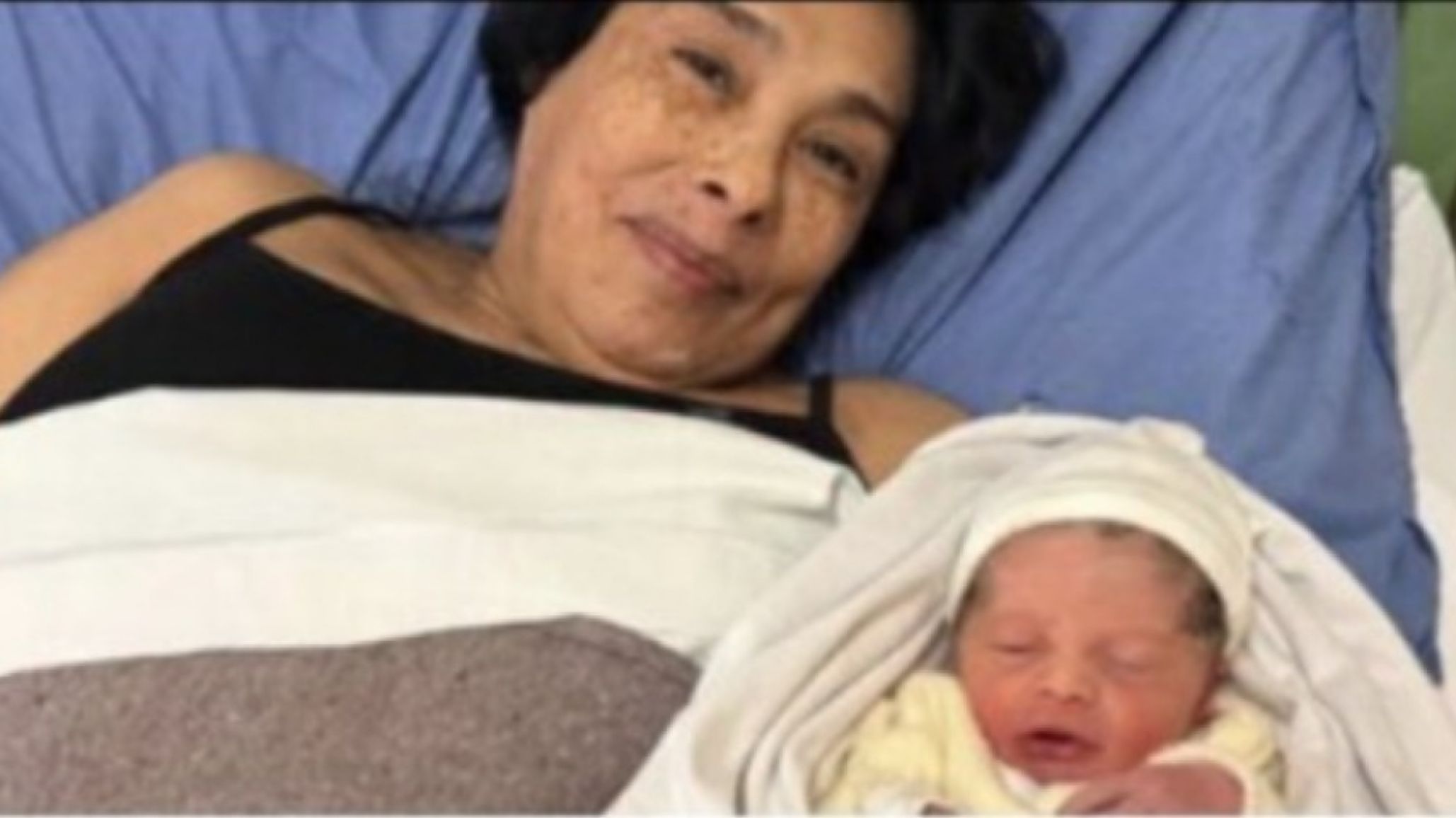 Fue mamá por primera vez a los 62 años: "Mi felicidad es ser madre, ya está, lo logré"
