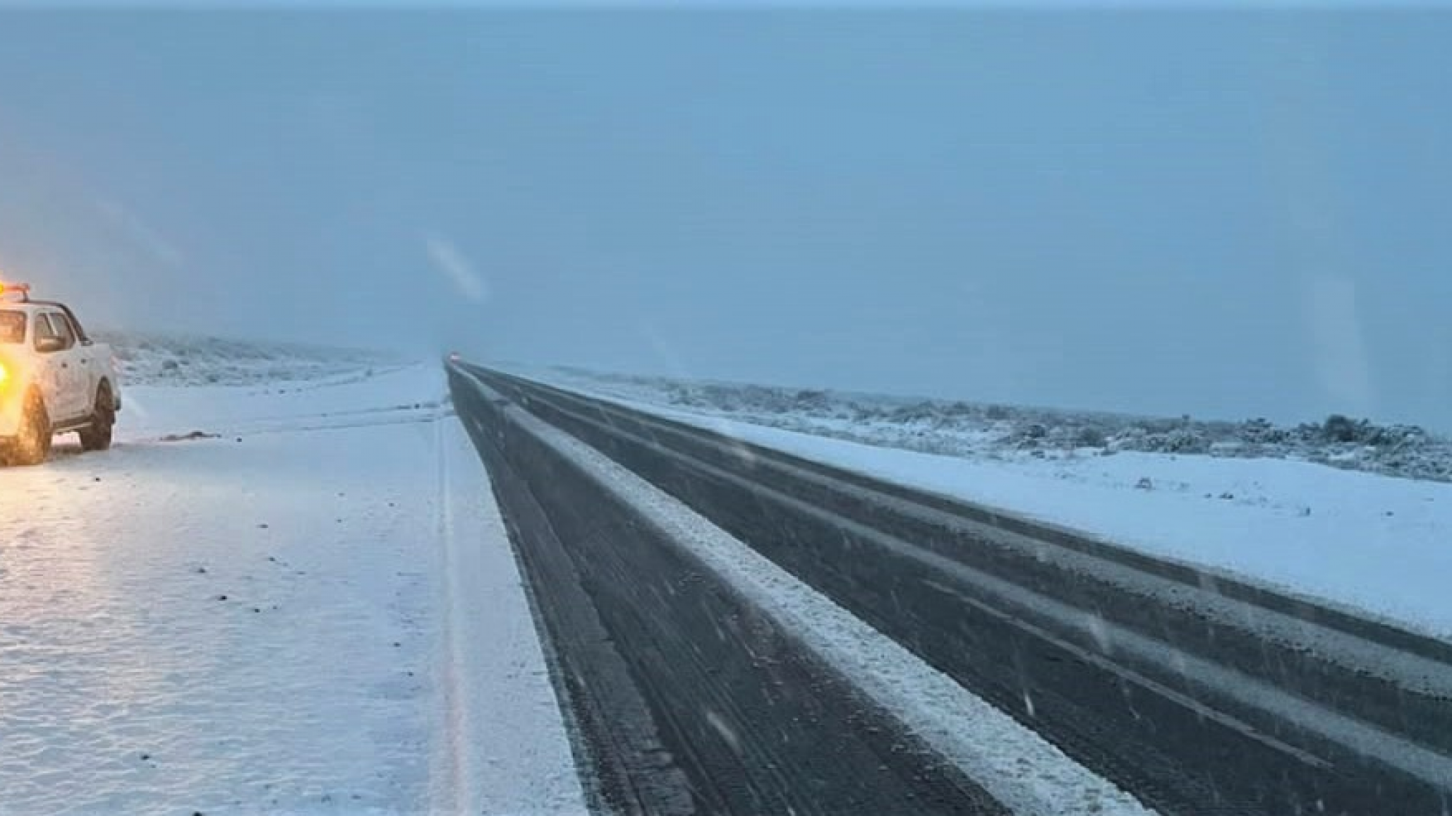Exigen portar cadenas para circular en algunos tramos de Chubut por presencia de hielo y nieve