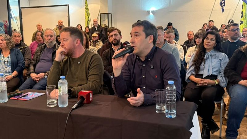 Con el apoyo de todo el arco peronista de la cordillera, Luque y Bowen expusieron el Plan Estratégico "que necesita Chubut"