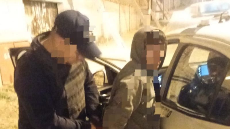 Cayó en un control policial un hombre que tenía un pedido de captura vigente