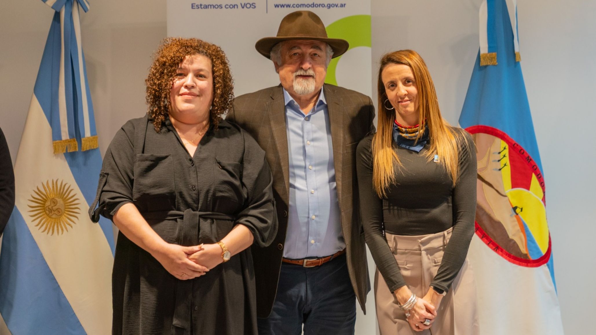 Othar tomó juramento a las nuevas funcionarias, Jordana Mrla y Cintia Juárez