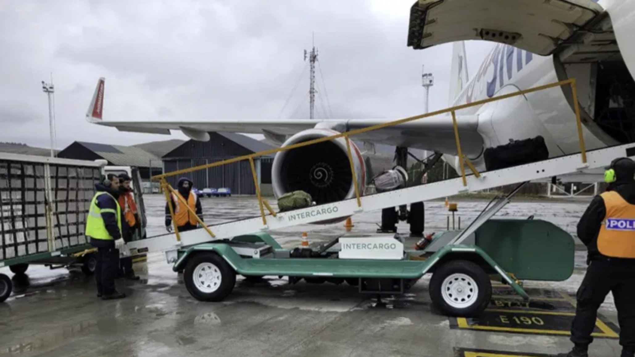 Menos vuelos y servicios en peligro: Intercargo abandona las escalas de Comodoro Rivadavia y Río Gallegos