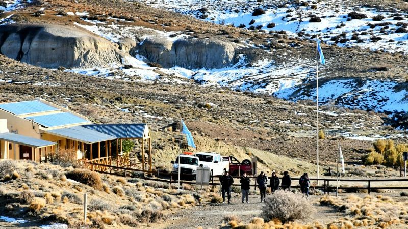 Chubut avanza en nuevas propuestas turísticas para el Bosque Petrificado Sarmiento