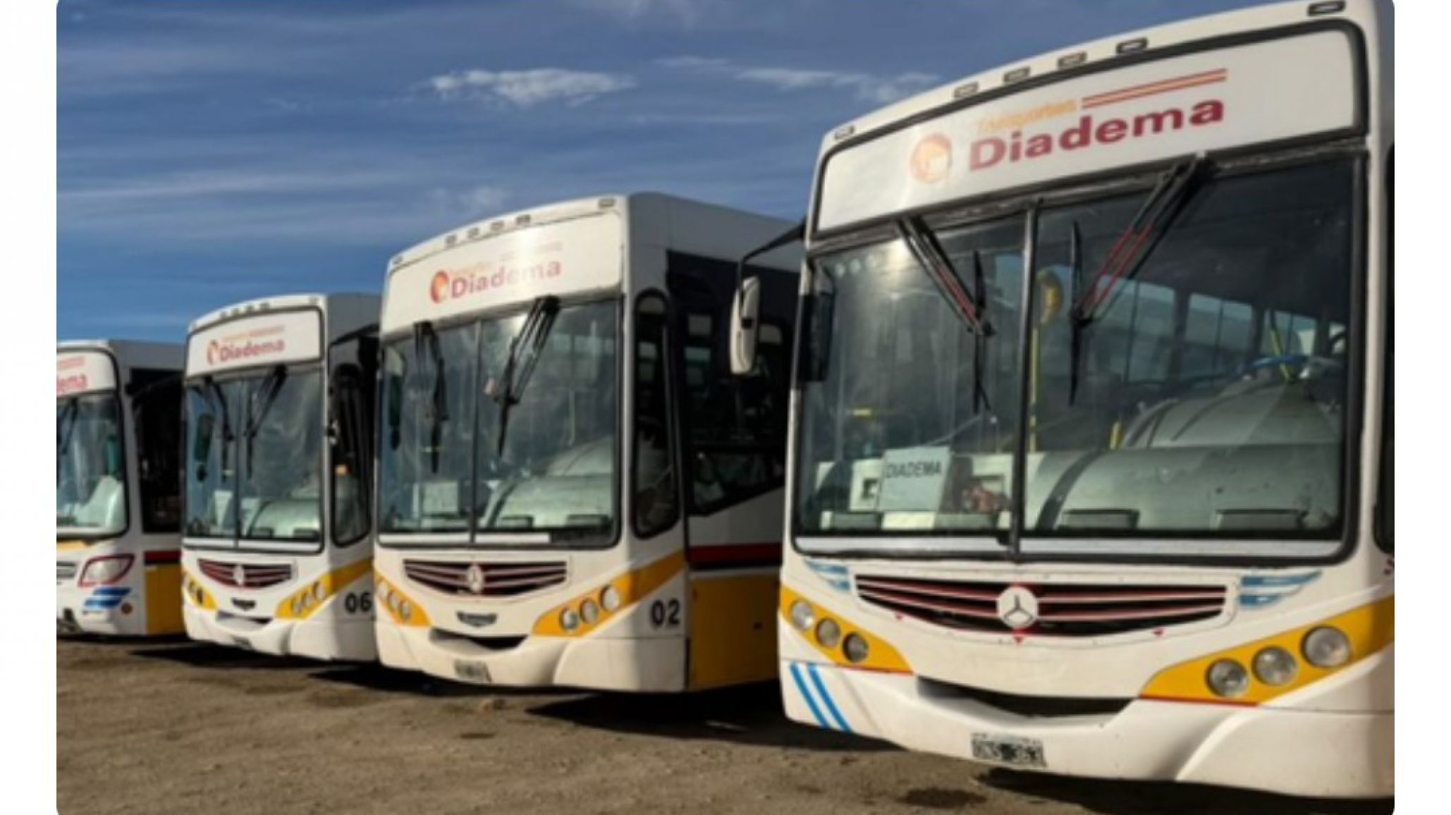Comodoro: la Policía intervino ante un intento de bloqueo de colectivos y logró liberar cinco unidades