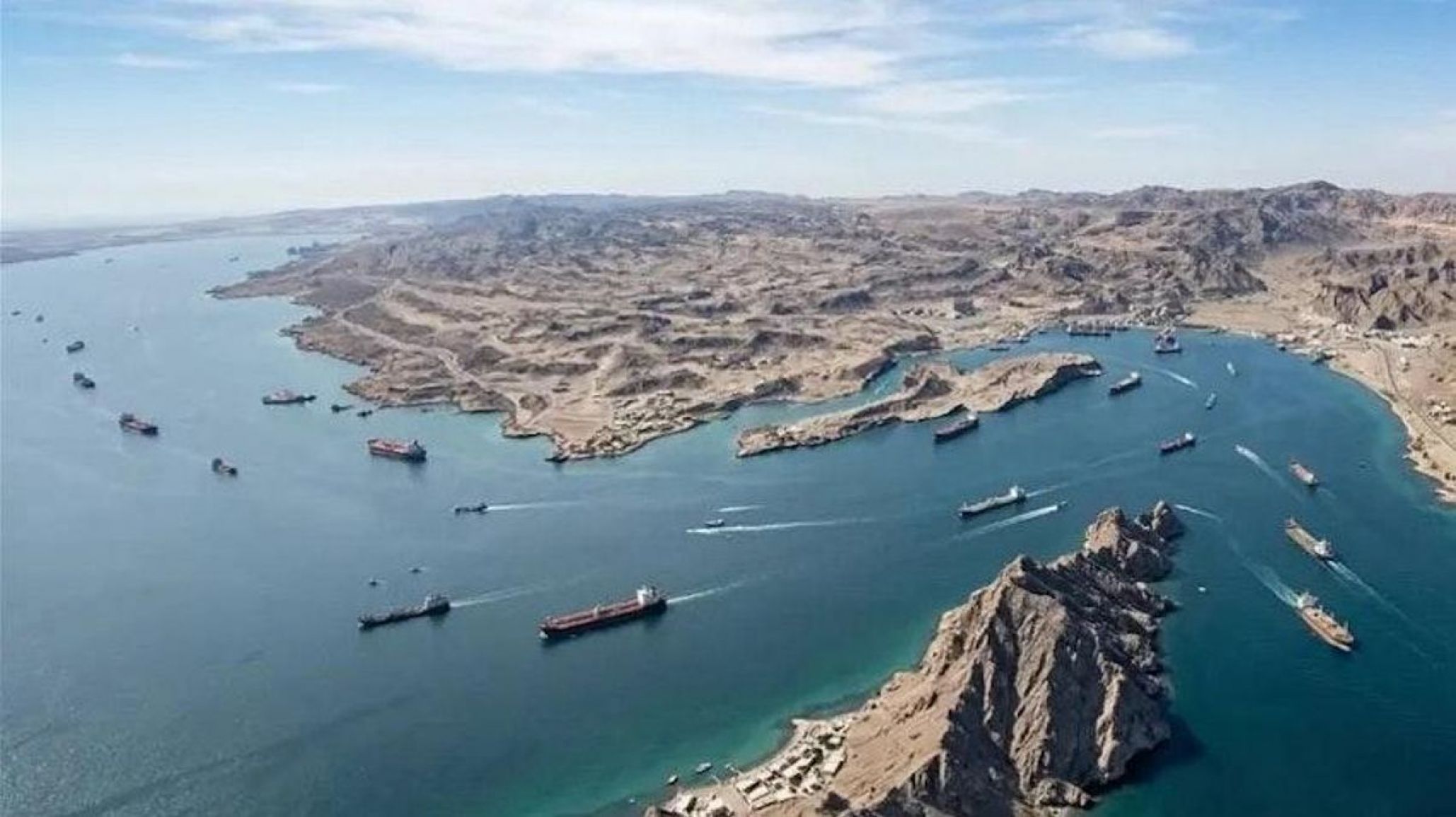Trump volvió a desafiar a Irán y afirmó que el estrecho de Ormuz es "territorio estadounidense"