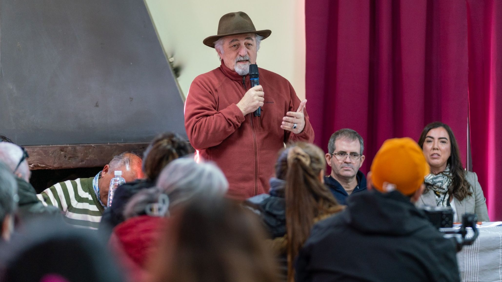Othar anunció la obra de gas para el barrio El Atardecer que beneficiará a 134 familia