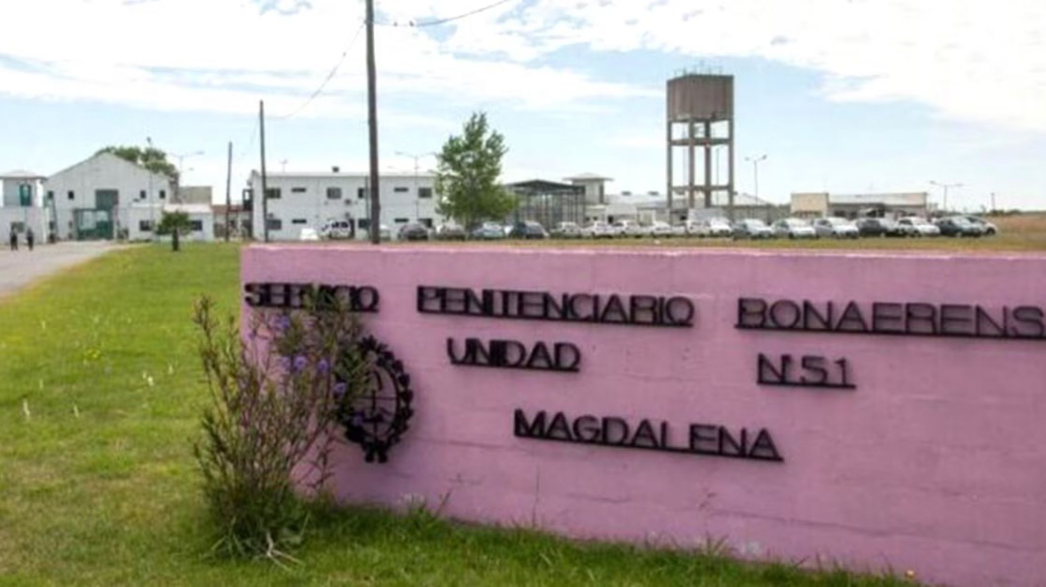 "Las quiero a todas ataditas": caen 15 penitenciarios por brutales torturas y violaciones a cuatro presas en Magdalena