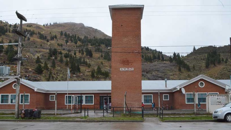 Preocupación en Esquel: amenazaron de muerte a docentes de una escuela