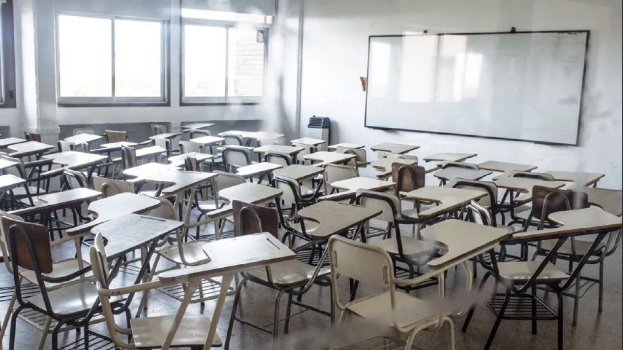 Docentes universitarios realizan un paro de 48 horas y advierten con una nueva Marcha Federal