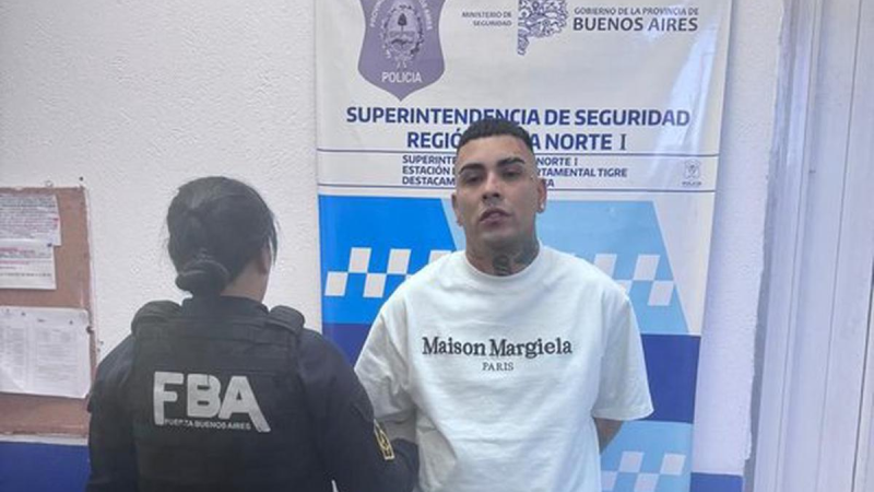 Detuvieron a Callejero Fino en Tigre: circulaba en una camioneta sin patente y encontraron un arma