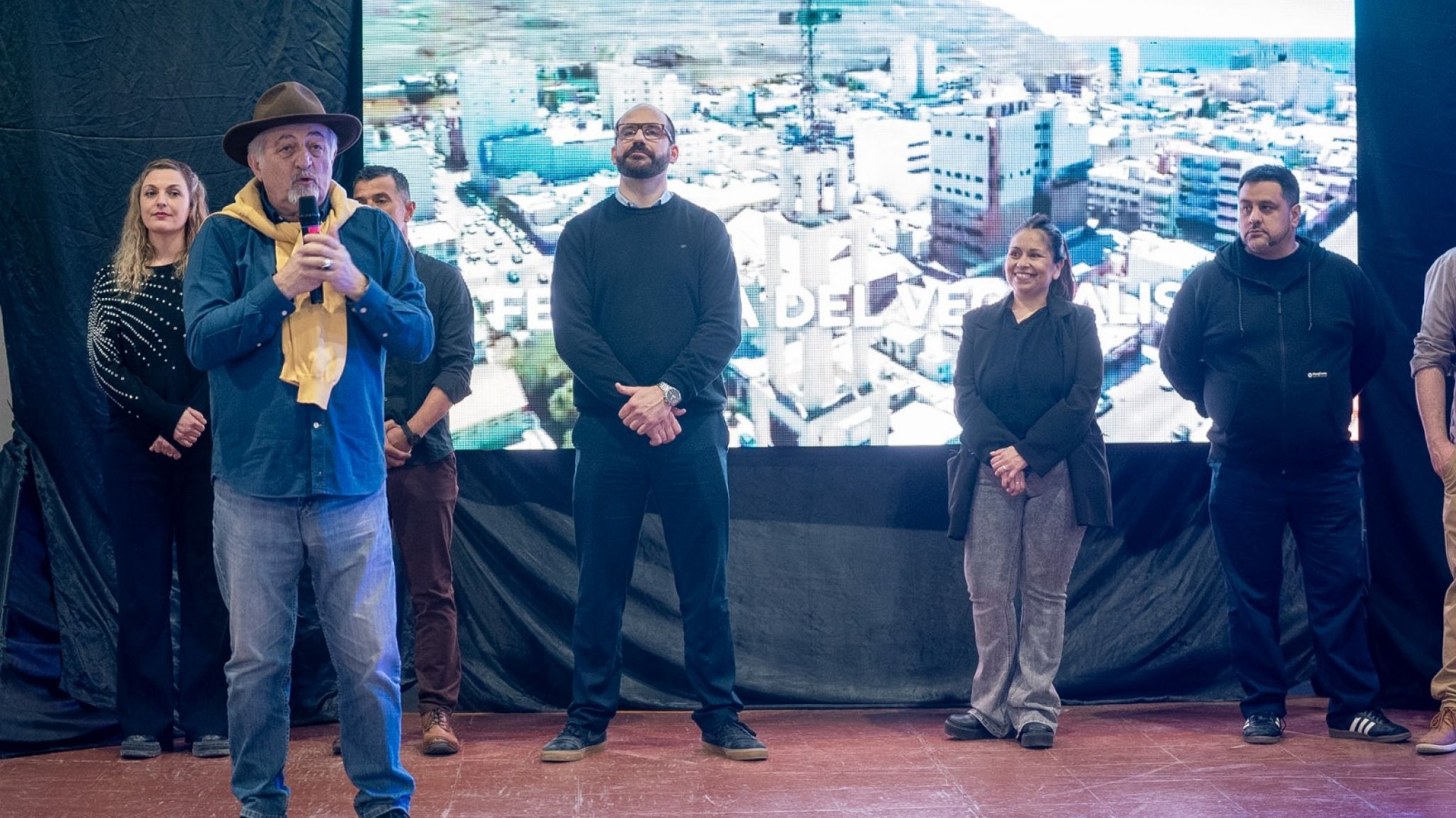 Othar reconoció el compromiso de los barrios y anunció que intensificará la gestión territorial junto a las vecinales