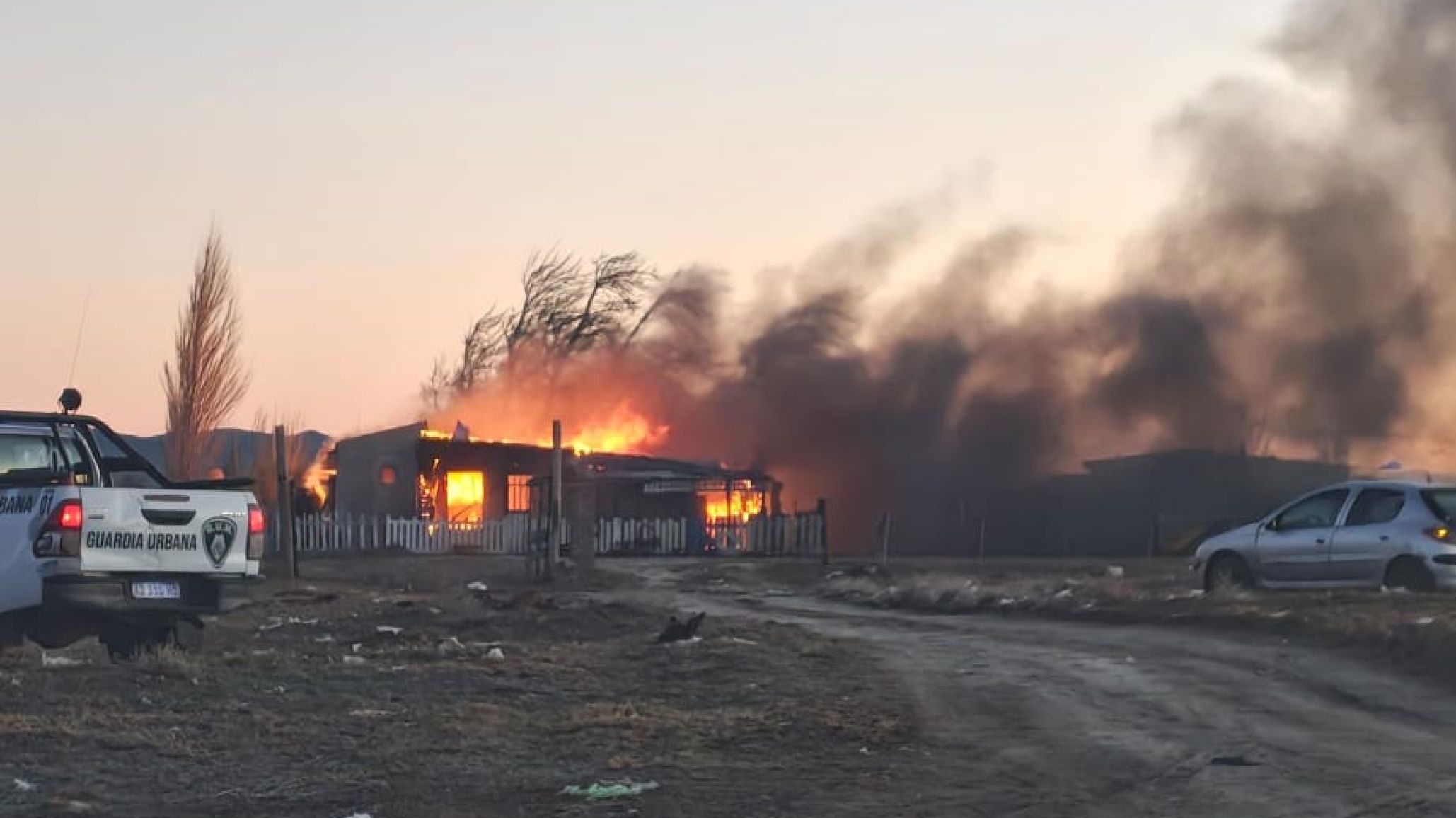 Un hombre perdió su casa tras un incendio provocado por una estufa a leña