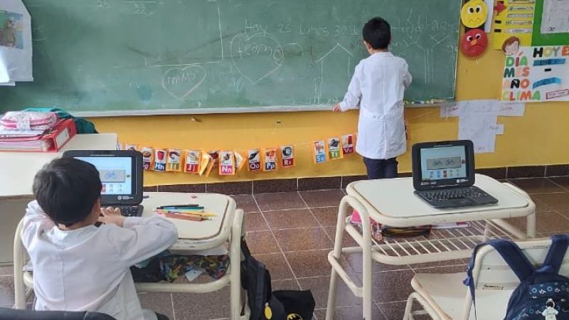 Docentes de la meseta preocupados por un posible "vaciamiento" y cierre progresivo de escuelas rurales de Chubut