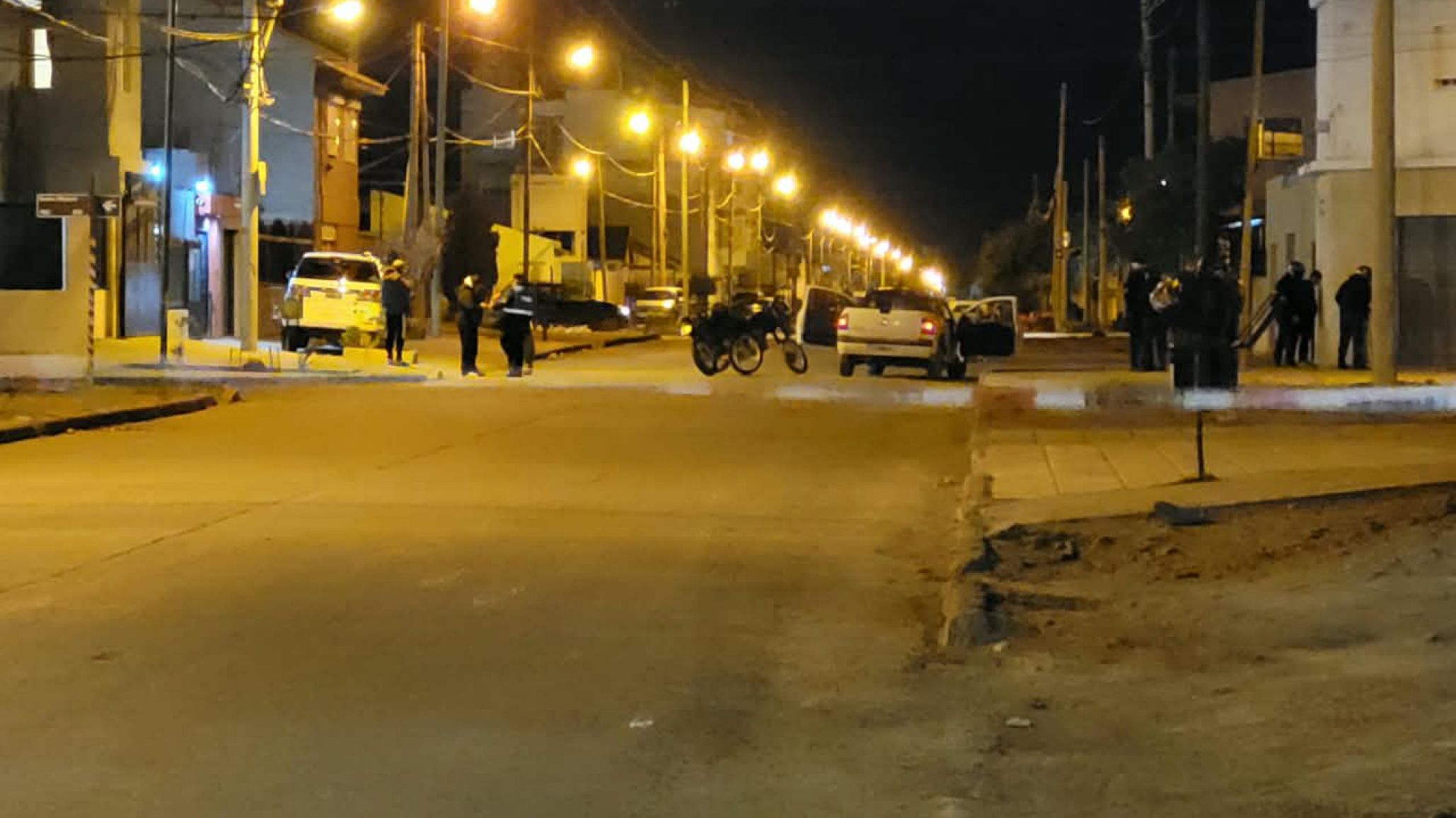 Homicidio en barrio Pueyrredón: la Policía confirmó que la víctima llegó armada y murió tras un forcejeo