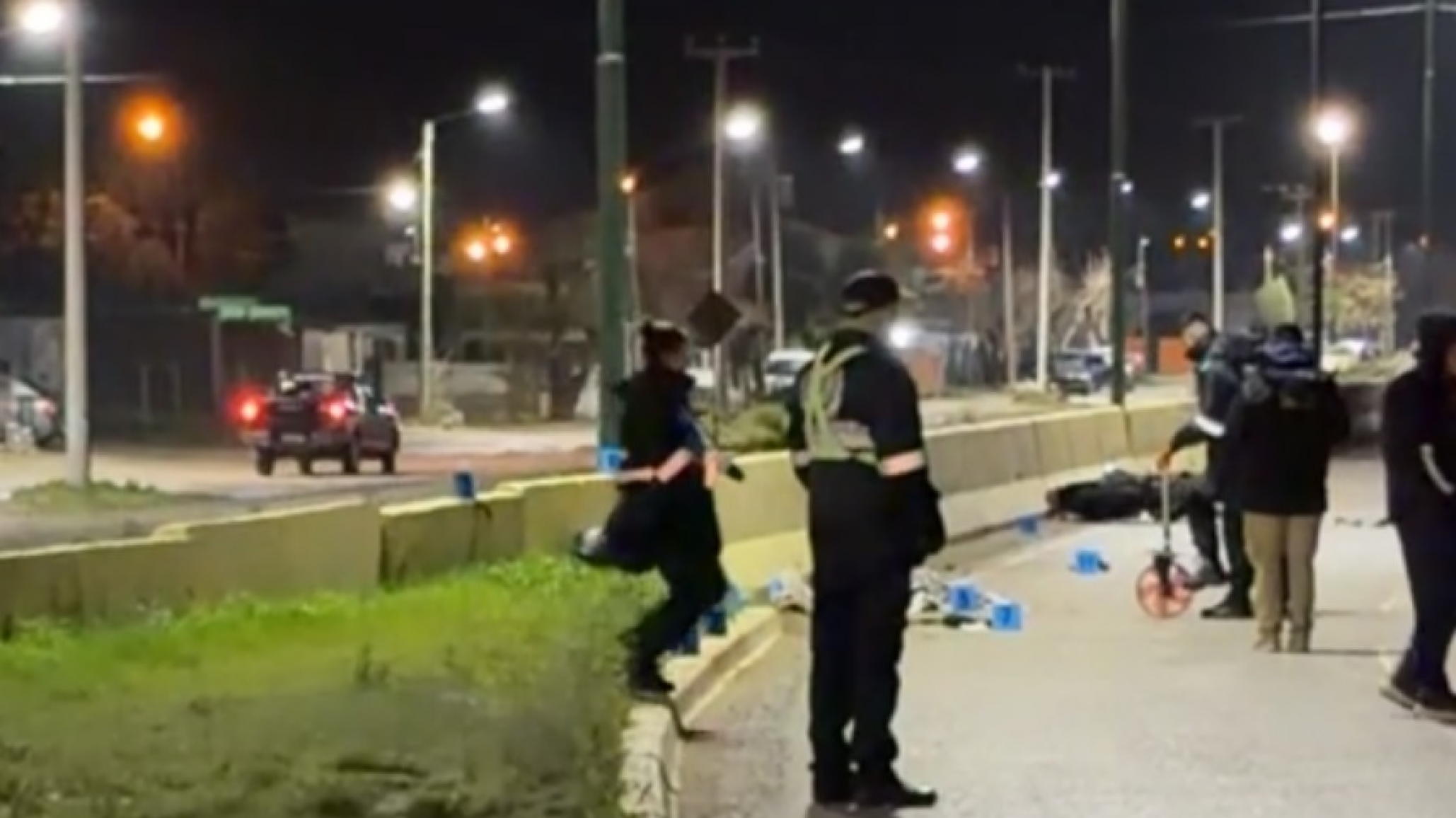 Tragedia en Rawson: murió un motociclista tras impactar contra un muro