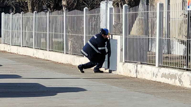 Evacuaron la Escuela N.º 32 por una fuga de gas y suspendieron las actividades